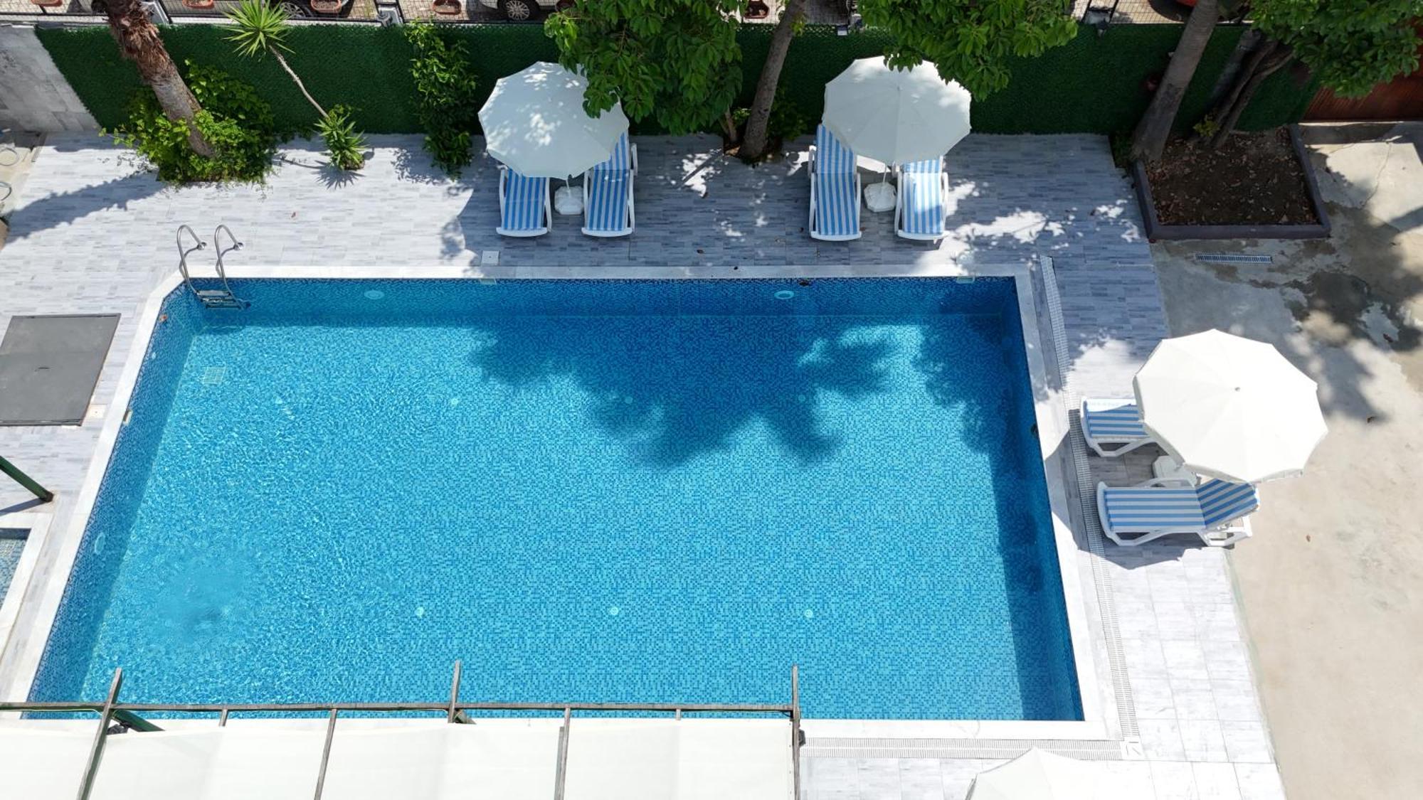 Hillside Apart Hotel Esterno foto
